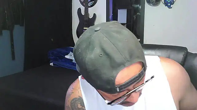 MrGoldenBoy777 online show from 15, 6, 2026