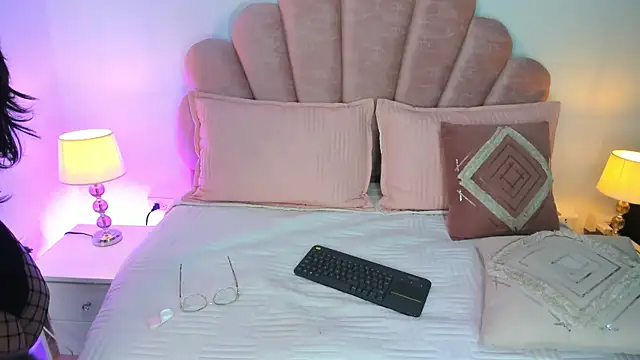 Mommy Big Ass online show from 10, 7, 2026