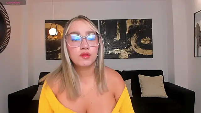 NovaSinclairX online show from 21, 7, 2026