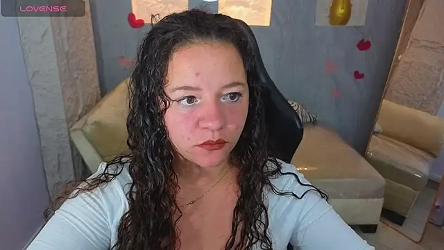 Cony curly b online show from 16, 7, 2026
