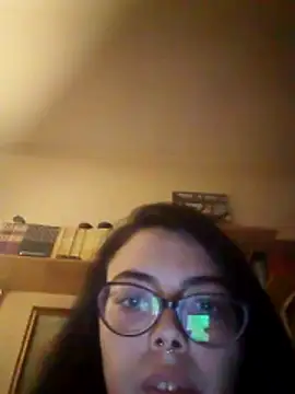 Snapshot of veronicayoung88 chatting on 14, 6, 2026 veronicayoung88 online show from 14, 6, 2026