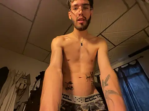 Snapshot of Leo_Saint_ chatting on 14, 6, 2026 Leo Saint online show from 14, 6, 2026
