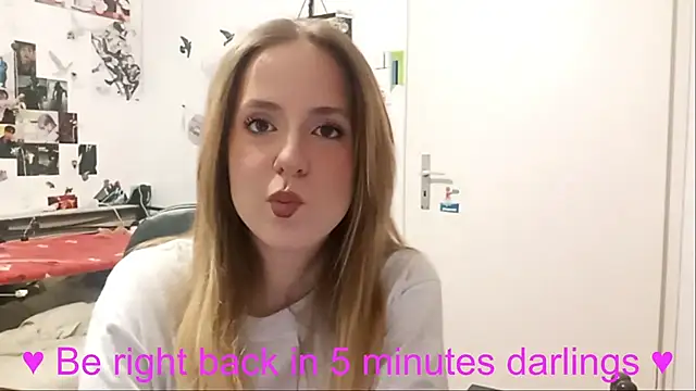 Snapshot of petaljig chatting on 15, 6, 2026 petaljig online show from 15, 6, 2026
