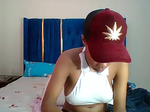 Snapshot of jay-ezike chatting on 17, 7, 2026 jay-ezike online show from 17, 7, 2026