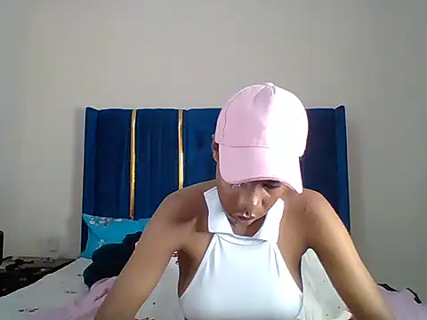 Snapshot of jay-ezike chatting on 13, 7, 2026 jay-ezike online show from 13, 7, 2026