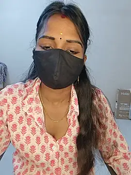 YALINITWO7 TAMIL online show from 20, 7, 2026