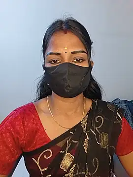 YALINITWO7 TAMIL online show from 11, 7, 2026