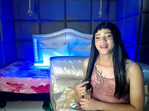 Clarissa Gill online show from 20, 6, 2026