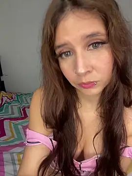 Snapshot of sweetgirl_15 chatting on 12, 7, 2026 sweetgirl 15 online show from 12, 7, 2026