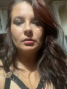 Nwgirl online show from 15, 7, 2026