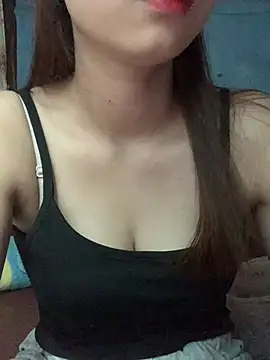Julyy girl online show from 22, 6, 2026