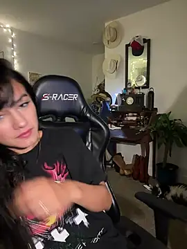 Kittybangerangbang online show from 26, 7, 2026