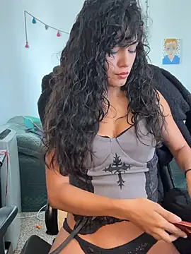 Kittybangerangbang online show from 9, 7, 2026