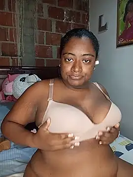 Snapshot of AnastasiaRomanovv chatting on 2, 7, 2026 AnastasiaRomanovv online show from 2, 7, 2026