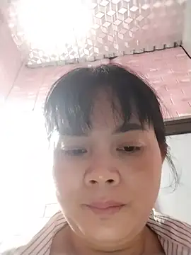 Lyh sexy online show from 5, 7, 2026