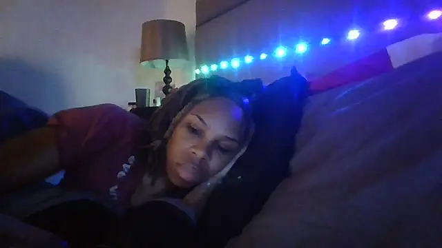 Opal Rainbow online show from 28, 11, 2025