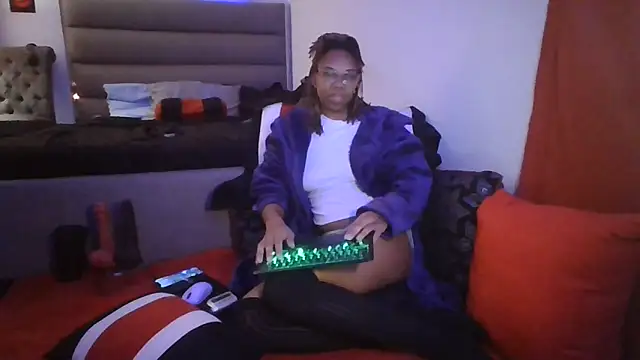 Opal Rainbow online show from 21, 3, 2026