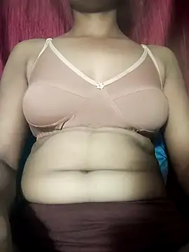 Snapshot of Naughty_Trishaa chatting on 16, 6, 2026 Naughty Trishaa online show from 16, 6, 2026