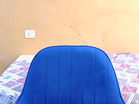 dream -girl online show from 12, 7, 2026