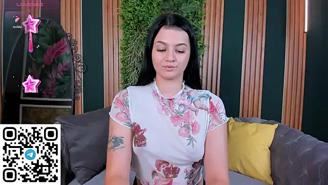 SolaZolaz online show from 23, 7, 2026