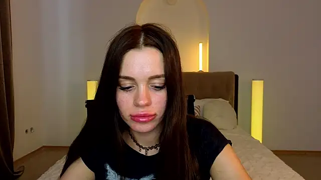 Little cuti1e online show from 24, 7, 2026