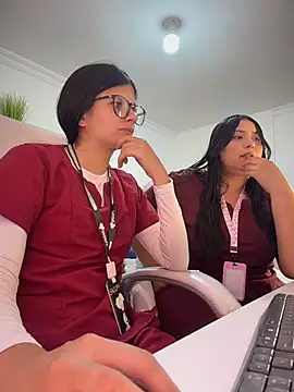 Mia Alanna online show from 23, 7, 2026