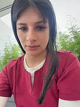 Mia Alanna online show from 4, 7, 2026