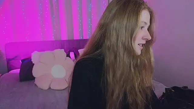Snapshot of dan1ella_sun chatting on 17, 6, 2026 dan1ella sun online show from 17, 6, 2026