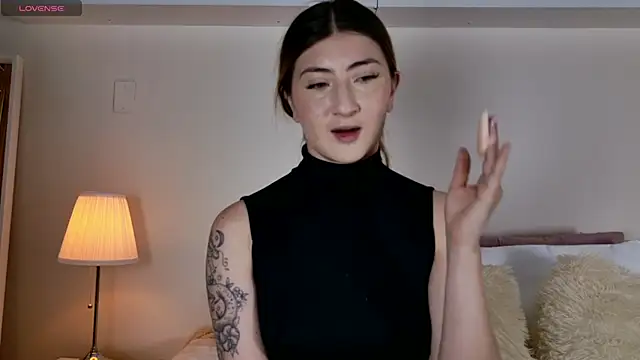 Alanna DH online show from 23, 7, 2026