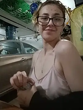 NeedyNina online show from 16, 6, 2026