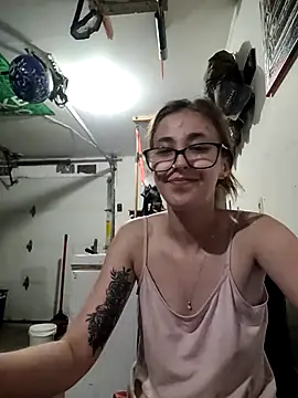 NeedyNina online show from 16, 7, 2026