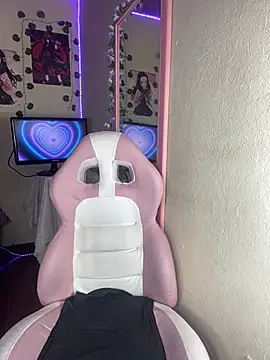  KittyQueen12 online show from 19, 7, 2026