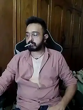 Snapshot of freakkydessi chatting on 9, 7, 2026 freakkydessi online show from 9, 7, 2026
