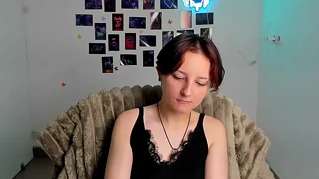 Dilara Kiss  online show from 28, 7, 2026