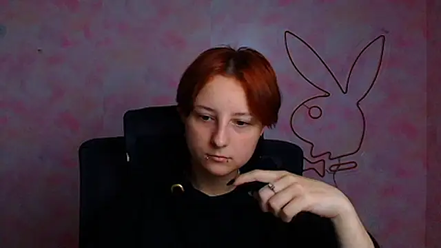 Dilara Kiss  online show from 18, 6, 2026