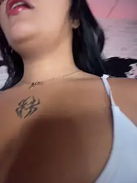 HoneyBunXXX online show from 28, 7, 2026