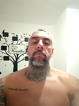 Carioca20cm40 online show from 16, 6, 2026
