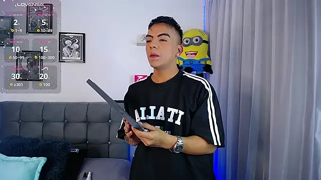 esdavidhernandez  online show from 21, 6, 2026