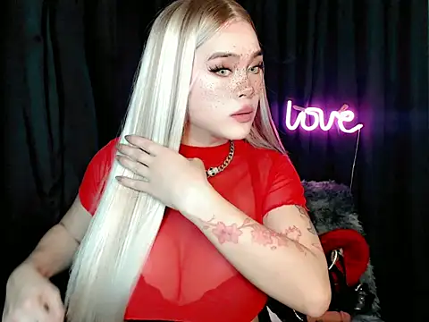Snapshot of ExpensiveTiffanyxx chatting on 26, 6, 2026 ExpensiveTiffanyxx online show from 26, 6, 2026