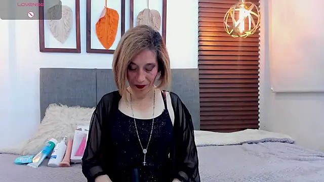 Snapshot of Margott_mature chatting on 28, 7, 2026 Margott mature online show from 28, 7, 2026