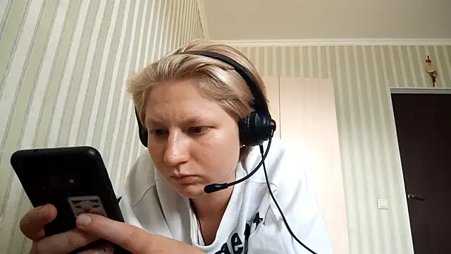 JennyShortcut online show from 18, 6, 2026