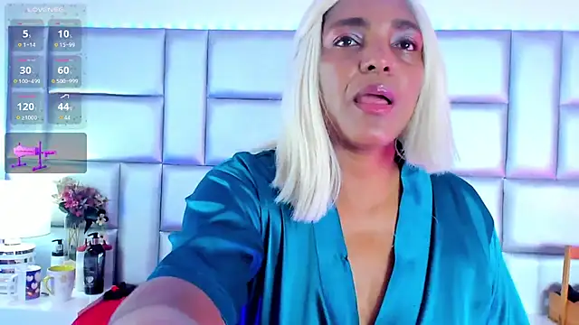 NinaNicole online show from 26, 6, 2026