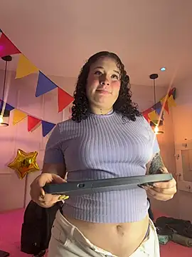 Doll Ivy online show from 15, 7, 2026