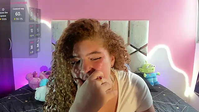 Snapshot of Kiara_velez chatting on 12, 7, 2026 Kiara velez online show from 12, 7, 2026
