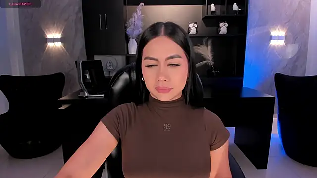 SabrinaMontclair online show from 21, 6, 2026