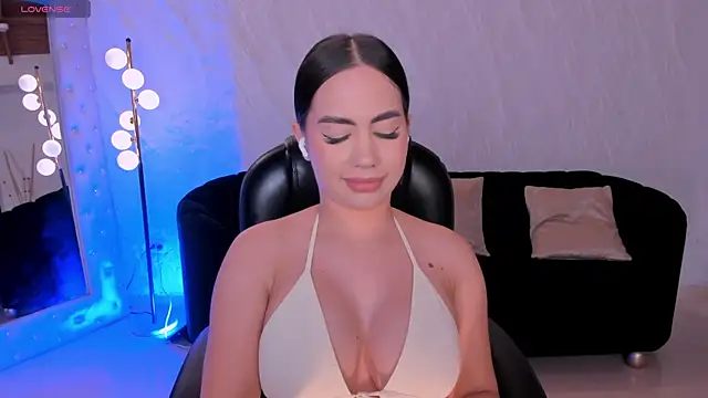SabrinaMontclair online show from 12, 7, 2026