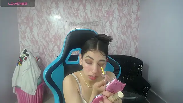 KiaraStar ch online show from 15, 7, 2026