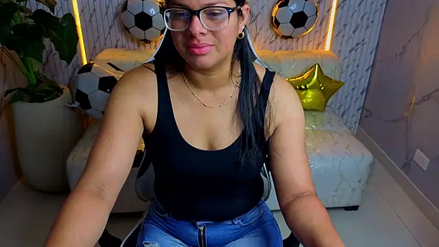 sarah bay tx online show from 21, 6, 2026