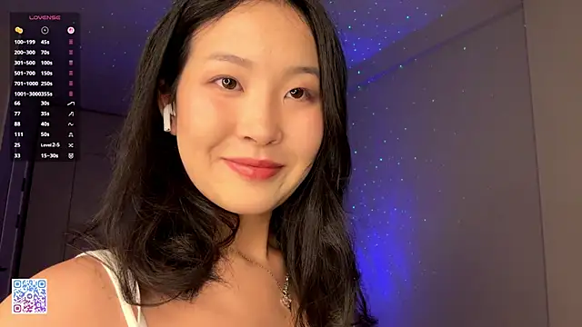 Snapshot of GertrudeJohnson chatting on 31, 7, 2026 GertrudeJohnson online show from 31, 7, 2026