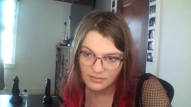 Tranicpixiedreamgrl online show from 19, 6, 2026
